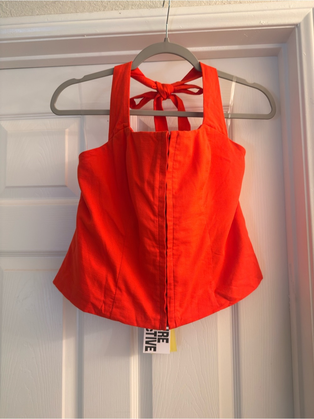 Square-Neck Tie-Back Camisole in Bright Red